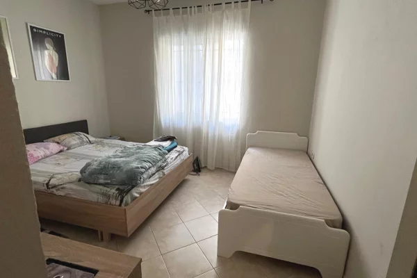 Appartamento in affitto a Tirana 1+1, Arredato