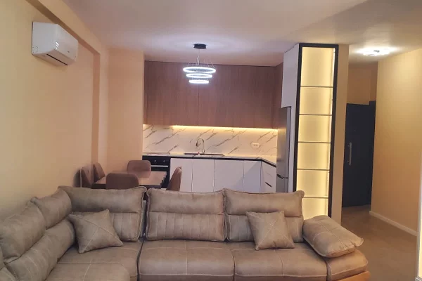 Jepet me qera apartament 2+1+2 te petville liqeni i thate