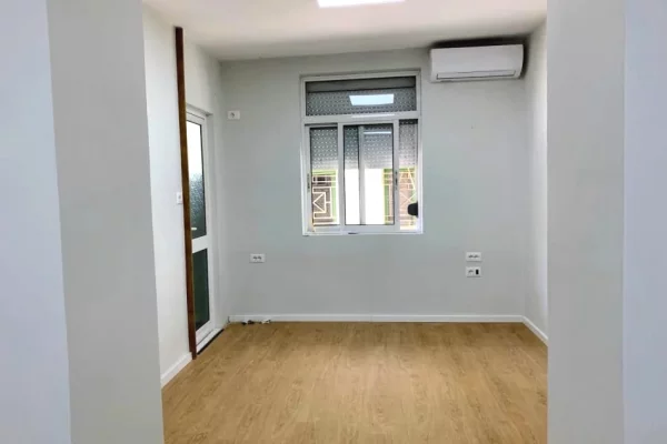 Jepet me qera  Ambient per zyra