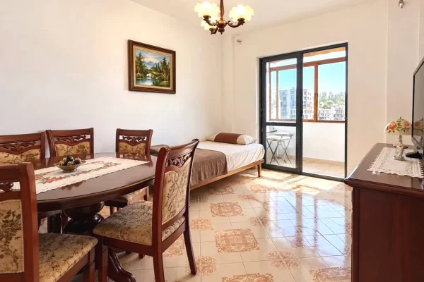 Shtepi ne shitje Apartament ne Tirane, 1+1, Mobilimi E mobiluar, Pagesa 9,200,000  Leke.