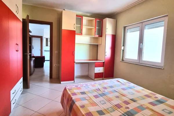 Shtepi ne shitje Apartament ne Tirane, 1+1, Mobilimi E mobiluar, Pagesa 15,900,000  Leke.