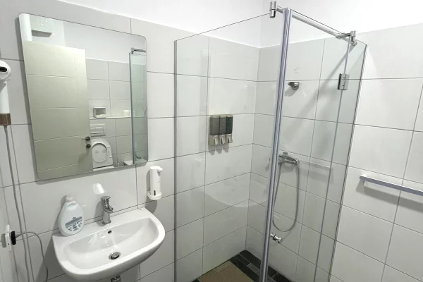 Shtepi me qera Apartament ne Tirane, 2+1, Mobilimi E mobiluar, Pagesa 62,000  Leke.