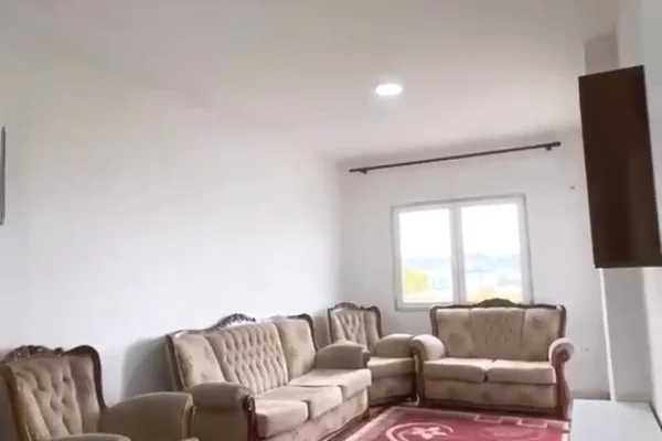 Shtepi ne shitje 1+1 ne Tirane - 9,500,009 Leke