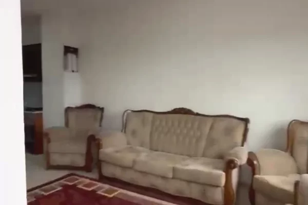 Shtepi ne shitje Apartament ne Tirane, 1+1, Mobilimi E mobiluar, Pagesa 9,500,009  Leke.