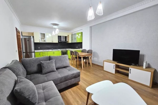 Shtepi ne shitje Apartament ne Tirane, 1+1, Mobilimi E mobiluar, Pagesa 17,200,000  Leke.