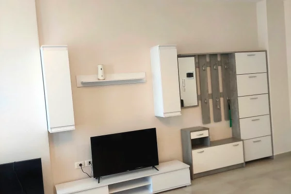 Shtepi ne shitje Apartament ne Tirane, 3+1, Mobilimi E mobiluar, Pagesa 205,700  Euro.