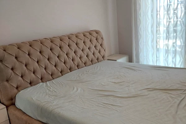 Shtepi ne shitje Apartament ne Tirane, 3+1, Mobilimi E mobiluar, Pagesa 205,700  Euro.