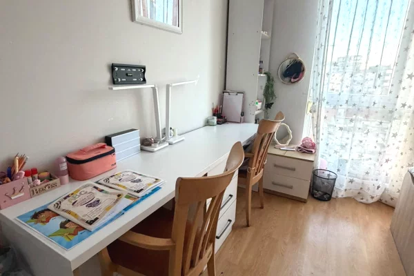 Shtepi me qera Apartament ne Tirane, 2+1, Mobilimi E mobiluar, Pagesa 85,000  Leke.