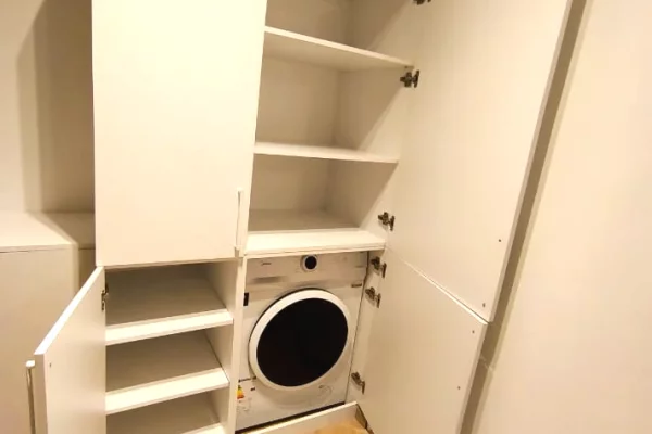 Shtepi me qera Apartament ne Tirane, Garsoniere, Mobilimi E mobiluar, Pagesa 40,000  Leke.