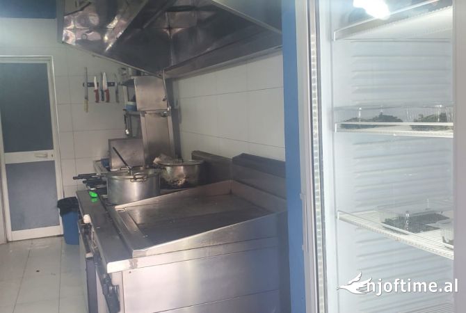 shitet binesi dyqan peshku