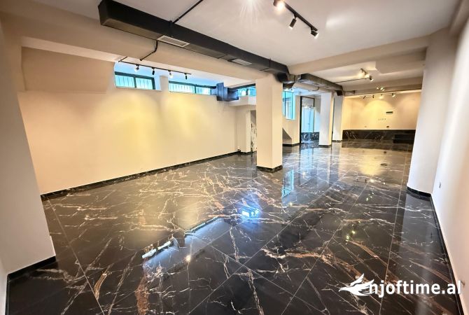 Business Property in Sale 1+1 in Tirana - 236,000 Euro
