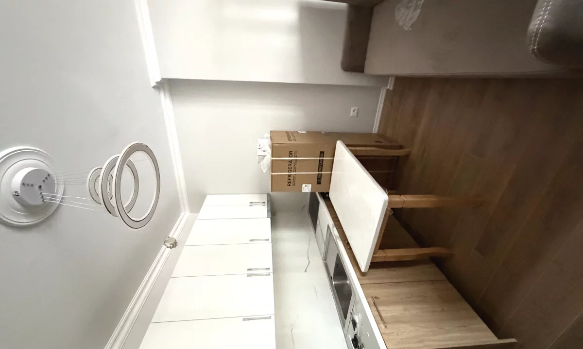 Shtepi me qera Apartament ne Tirane, Garsoniere, Mobilimi E mobiluar, Pagesa 400  Euro.