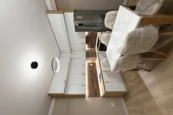 Shtepi me qera Apartament ne Tirane, 1+1, Mobilimi E mobiluar, Pagesa 500  Euro.