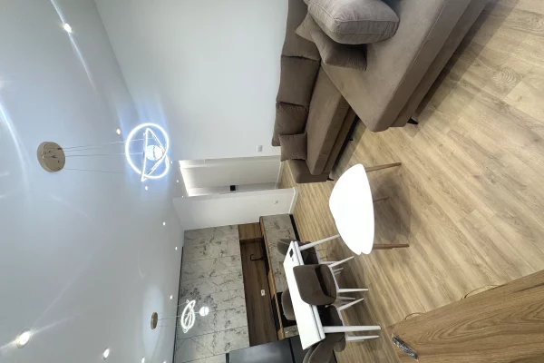 Shtepi me qera 1+1 ne Tirane - 450 Euro