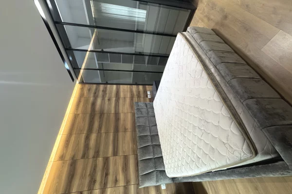 Shtepi me qera Apartament ne Tirane, 1+1, Mobilimi E mobiluar, Pagesa 50,000  Leke.