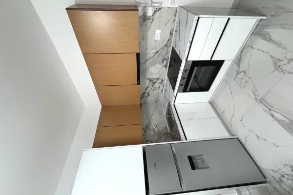 Shtepi me qera Apartament ne Tirane, 1+1, Mobilimi E mobiluar, Pagesa 45,000  Leke.