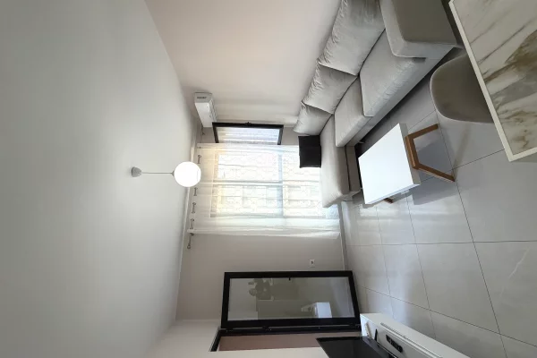 Shtepi me qera Apartament ne Tirane, 1+1, Mobilimi E mobiluar, Pagesa 40,000  Leke.