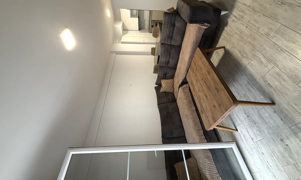 Shtepi me qera Apartament ne Tirane, 1+1, Mobilimi E mobiluar, Pagesa 50,000  Leke.