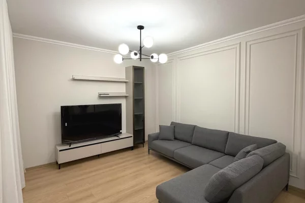 House for Rent 2+1 in Tirana - 800 Euro