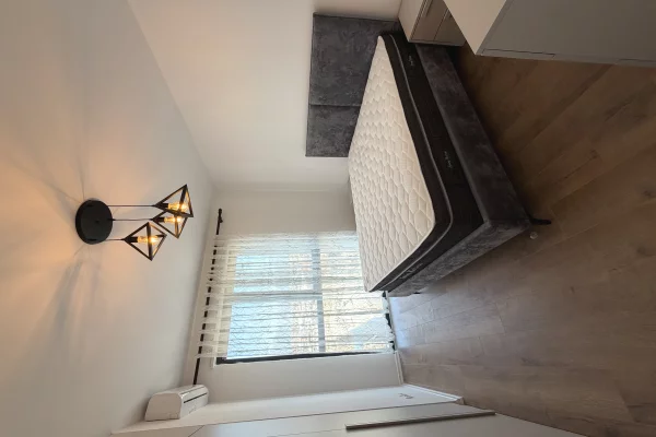 Shtepi me qera Apartament ne Tirane, 1+1, Mobilimi E mobiluar, Pagesa 50,000  Leke.