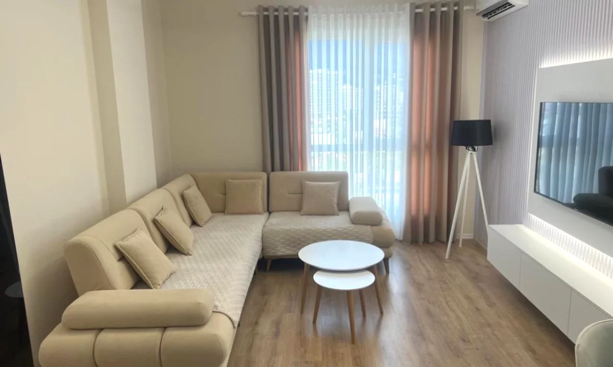 Shtepi me qera Apartament ne Tirane, 2+1, Mobilimi E mobiluar, Pagesa 550  Euro.