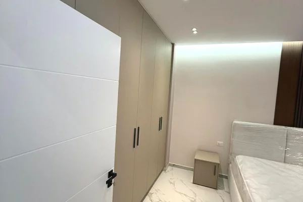 Shtepi me qera Apartament ne Tirane, 1+1, Mobilimi E mobiluar, Pagesa 750  Euro.