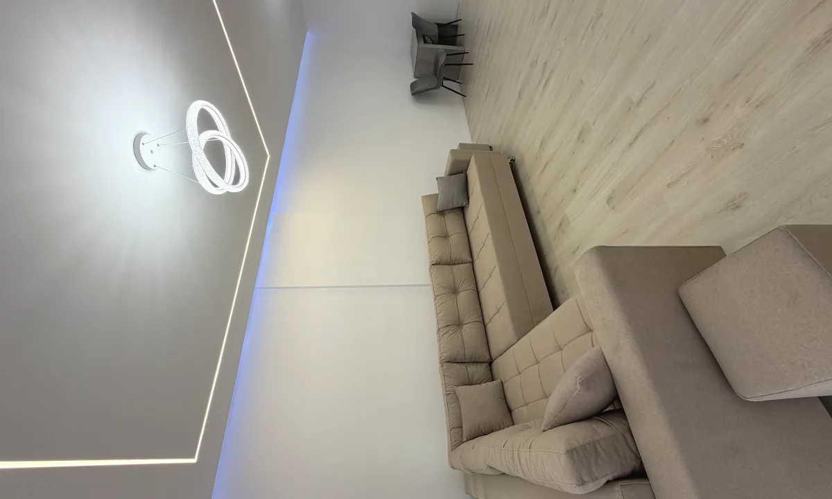 Shtepi me qera Apartament ne Tirane, 2+1, Mobilimi E mobiluar, Pagesa 80,000  Leke.