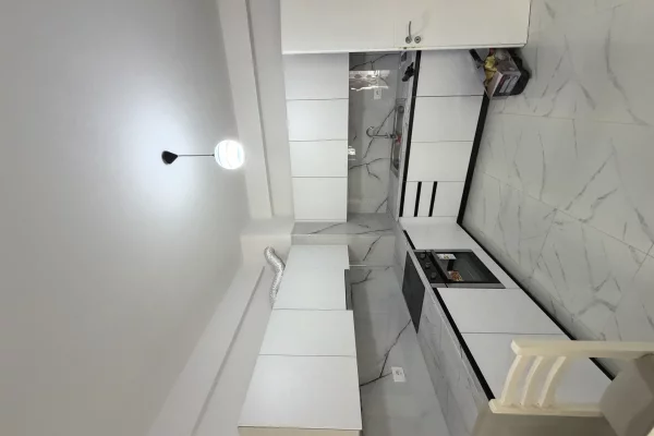 Shtepi me qera Apartament ne Tirane, 1+1, Mobilimi E mobiluar, Pagesa 450  Euro.
