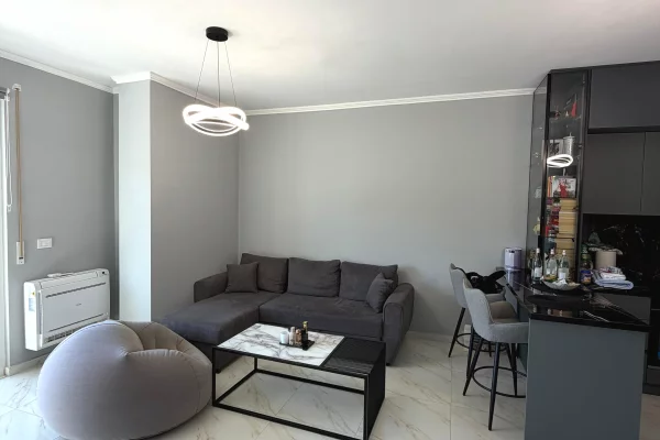 Apartament per Qira 1+1, 📍Perballe Amerikan 3 cmimi 500 Euro