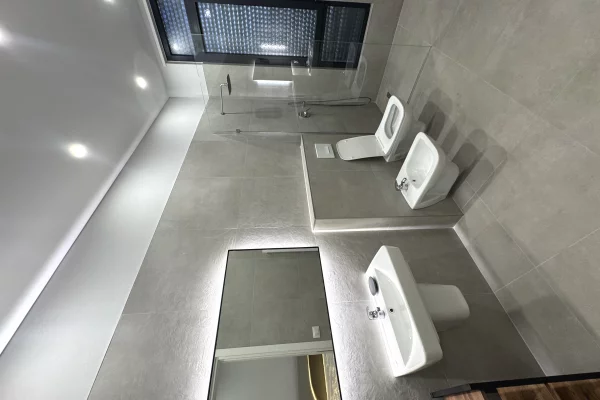 Shtepi me qera Apartament ne Tirane, 2+1, Mobilimi E mobiluar, Pagesa 70,000  Leke.