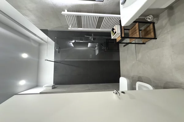 Shtepi me qera Apartament ne Tirane, 2+1, Mobilimi E mobiluar, Pagesa 70,000  Leke.