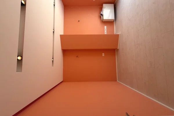 Shtepi ne shitje Apartament ne Tirane, 3+1, Mobilimi Bosh, pa mobiluar, Pagesa 180,000  Euro.