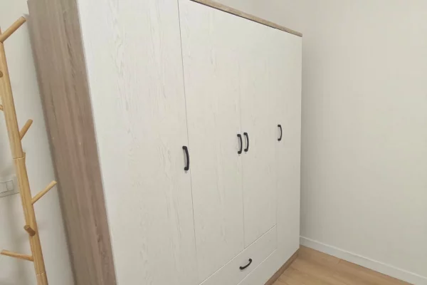 Shtepi me qera Apartament ne Tirane, 1+1, Mobilimi E mobiluar, Pagesa 40,000  Leke.