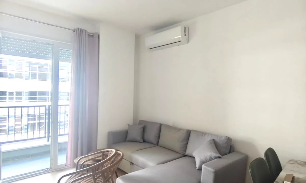 Shtepi me qera Apartament ne Tirane, 1+1, Mobilimi E mobiluar, Pagesa 40,000  Leke.