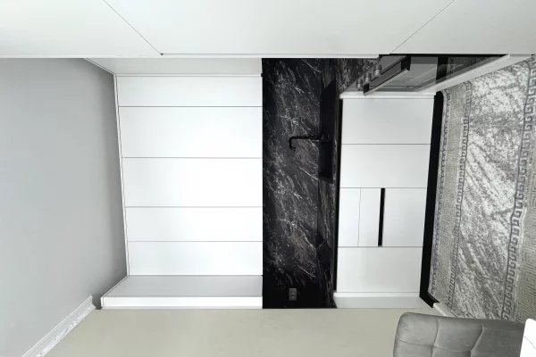 Shtepi me qera Apartament ne Tirane, 2+1, Mobilimi E mobiluar, Pagesa 80,000  Leke.