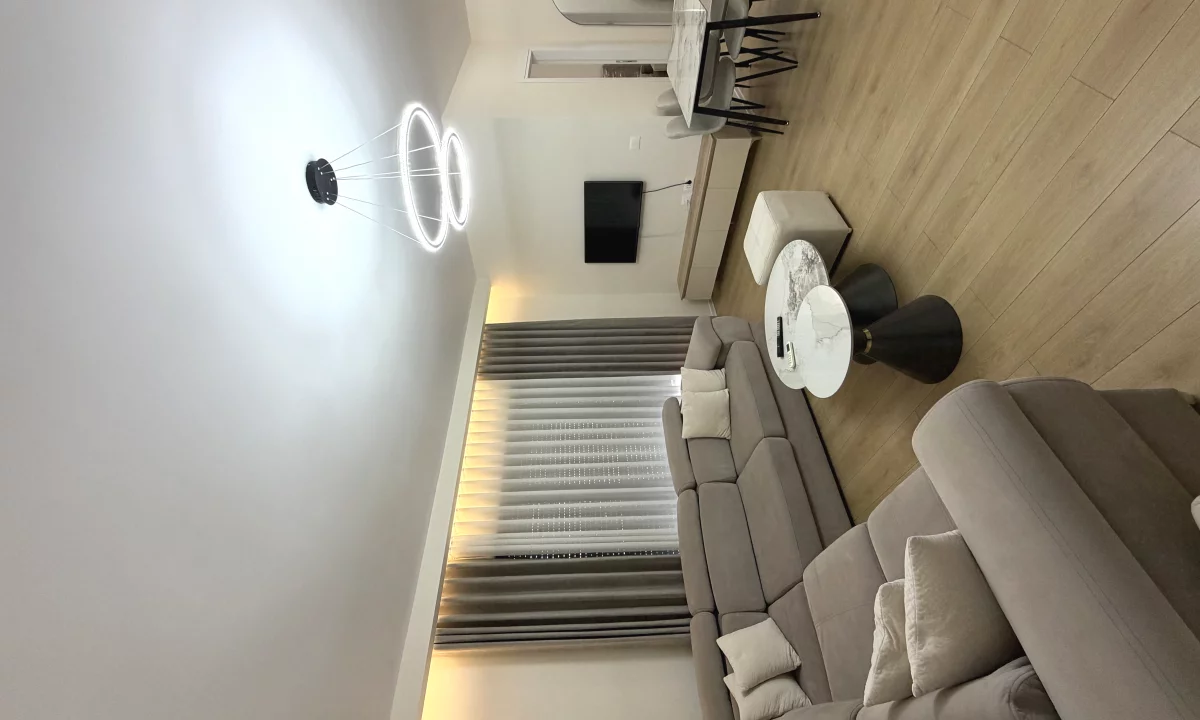 Shtepi me qera Apartament ne Tirane, 1+1, Mobilimi E mobiluar, Pagesa 60,000  Leke.