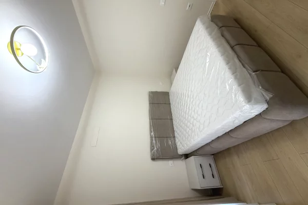 Shtepi me qera Apartament ne Tirane, 1+1, Mobilimi E mobiluar, Pagesa 60,000  Leke.