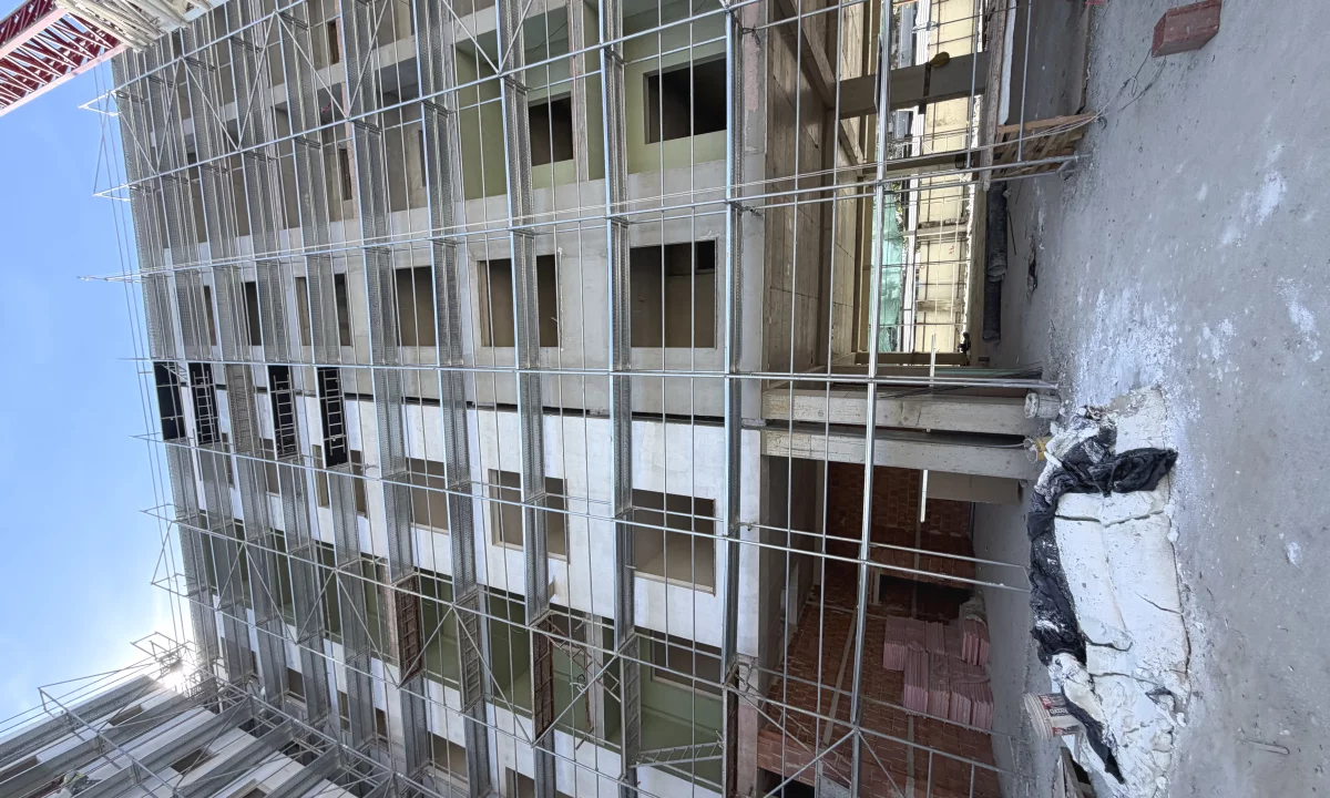 Apartment for sale in Tirana 1+1, Emty