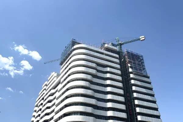 Apartament per shitje 2+1+2 tek Corner Residence, Rruga e Kavajes cmimi 279,000 Euro