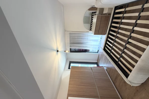 Shtepi me qera Apartament ne Tirane, 2+1, Mobilimi E mobiluar, Pagesa 65,000  Leke.