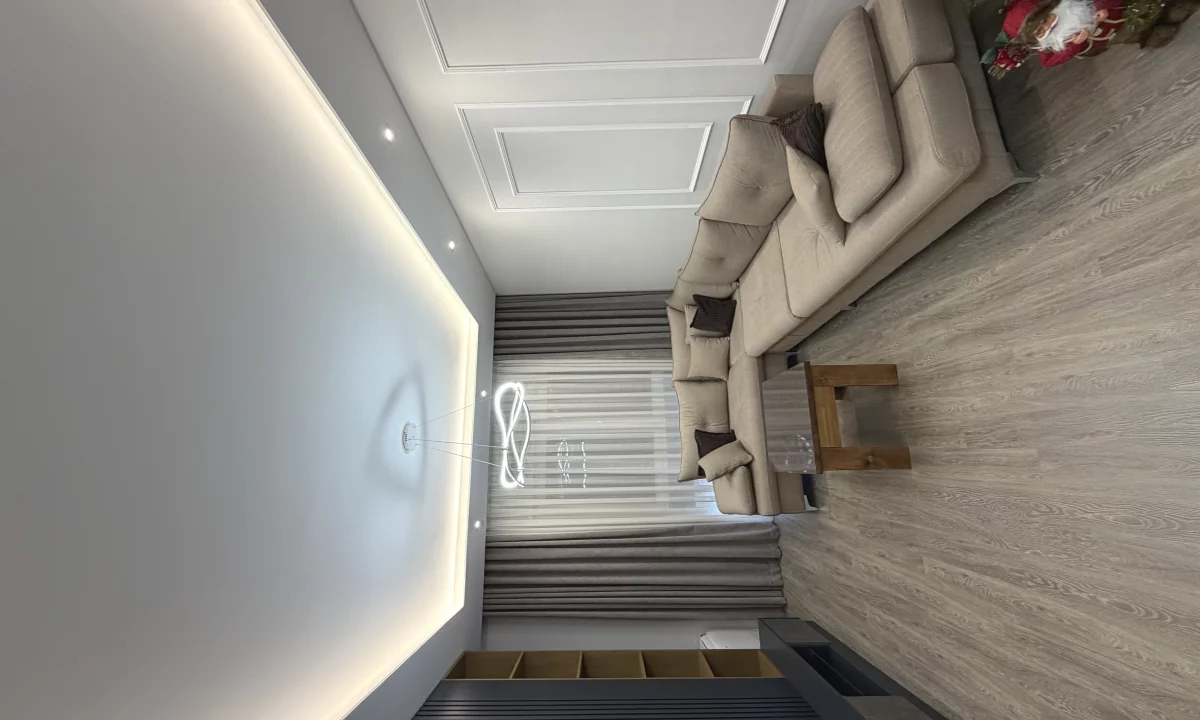 Shtepi me qera Apartament ne Tirane, 2+1, Mobilimi E mobiluar, Pagesa 1,000  Euro.