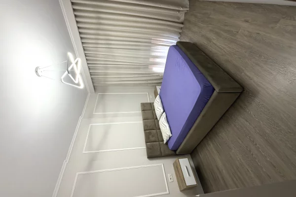 Shtepi me qera Apartament ne Tirane, 2+1, Mobilimi E mobiluar, Pagesa 1,000  Euro.