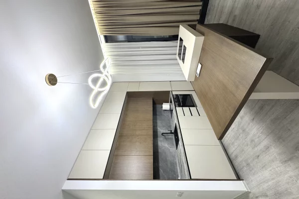 Shtepi me qera Apartament ne Tirane, 2+1, Mobilimi E mobiluar, Pagesa 850  Euro.