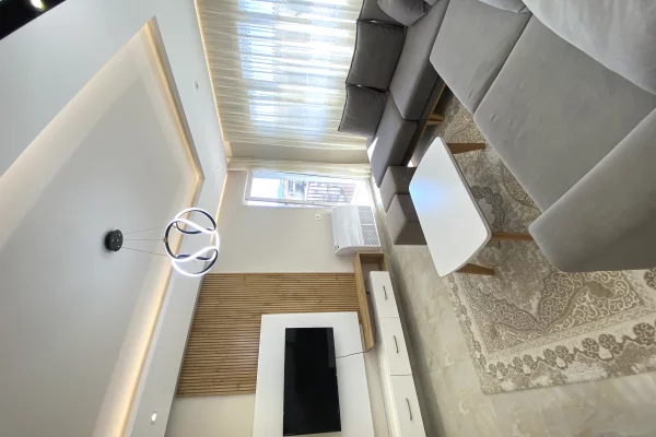 Shtepi me qera Apartament ne Tirane, 2+1, Mobilimi E mobiluar, Pagesa 450  Euro.
