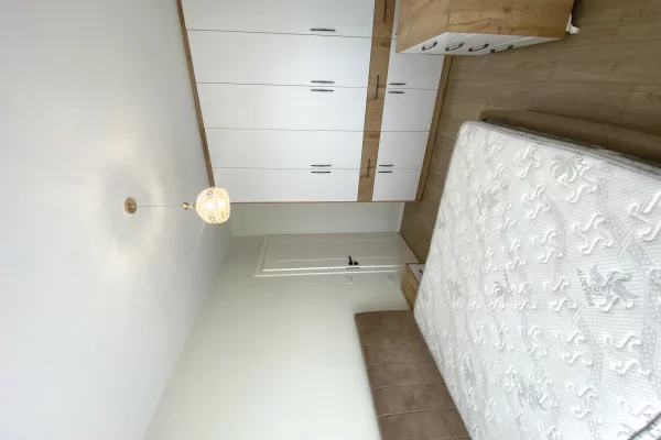 Shtepi me qera Apartament ne Tirane, 2+1, Mobilimi E mobiluar, Pagesa 450  Euro.
