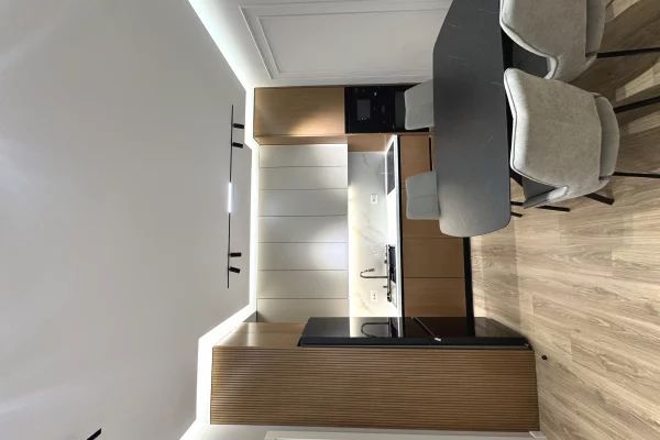 Shtepi me qera Apartament ne Tirane, 1+1, Mobilimi E mobiluar, Pagesa 900  Euro.