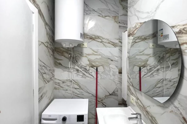 Shtepi ne shitje Apartament ne Tirane, 2+1, Mobilimi E mobiluar, Pagesa 255,000  Euro.