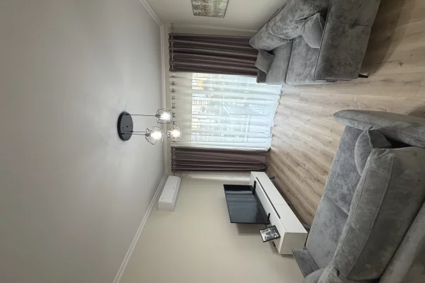 Shtepi me qera Apartament ne Tirane, 2+1, Mobilimi E mobiluar, Pagesa 60,000  Leke.