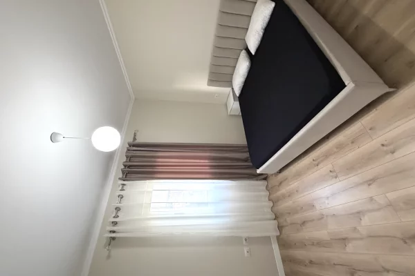 Shtepi me qera Apartament ne Tirane, 2+1, Mobilimi E mobiluar, Pagesa 60,000  Leke.