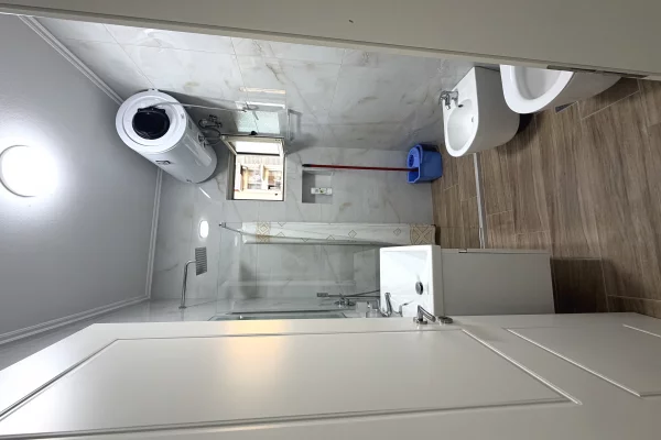 Shtepi me qera Apartament ne Tirane, 2+1, Mobilimi E mobiluar, Pagesa 60,000  Leke.